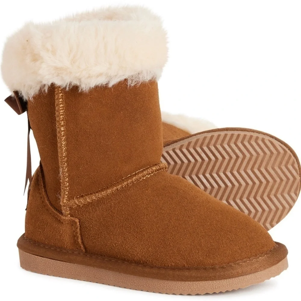LAMO Toddler Girls Shearling-Lined Boots Size 7